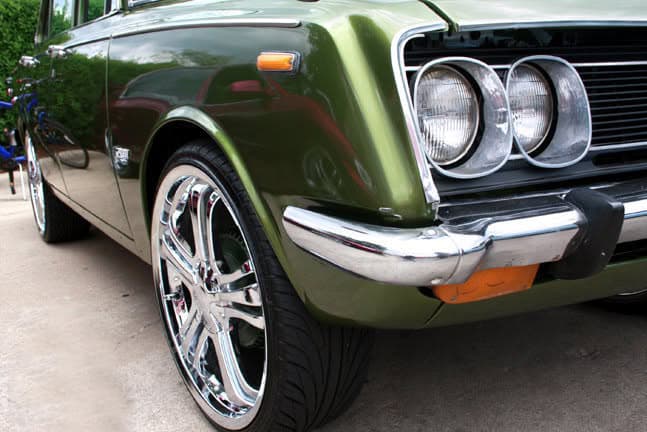 Green Old-School Sedan view 2